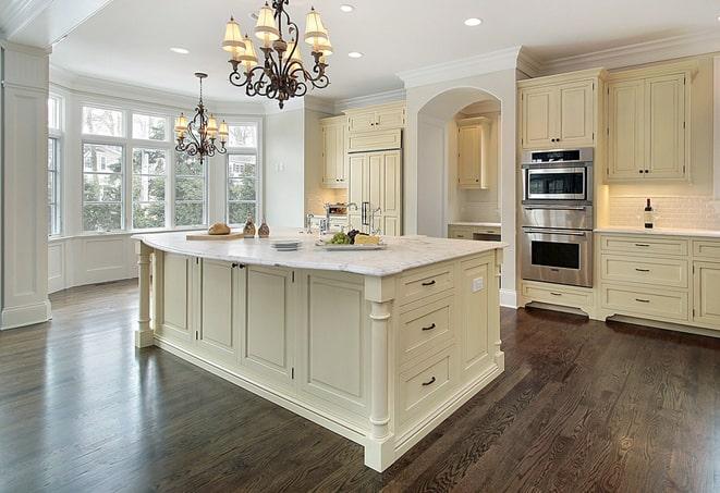 refinished laminate floors with glossy finish in Atlantis FL